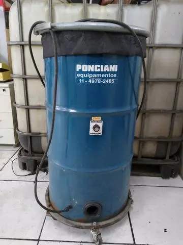 Aspirador de pó profissional