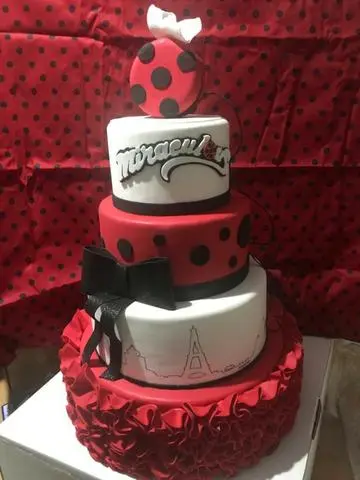 Bolo cenofráfico- Lady Bug