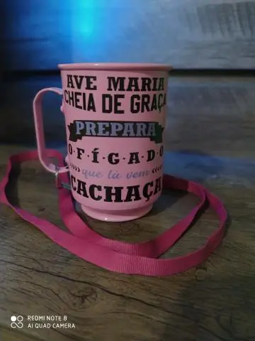 Canecas e croppeds para o carnaval