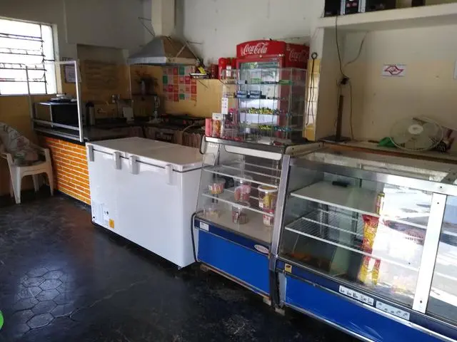 Vende se Bar