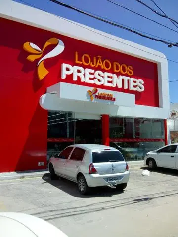Fachadas e Letreiros