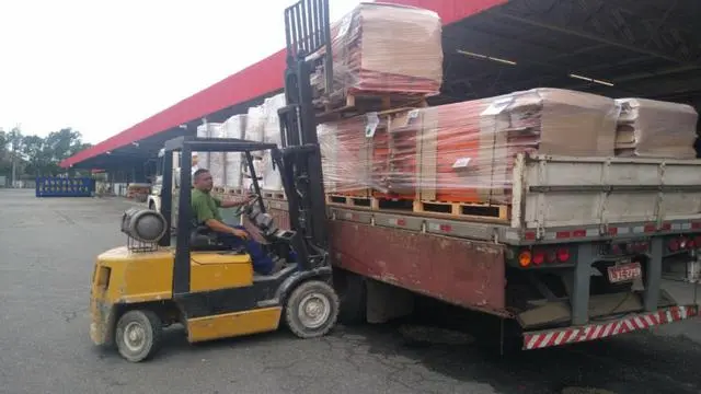 Locação de caminhão Munck
