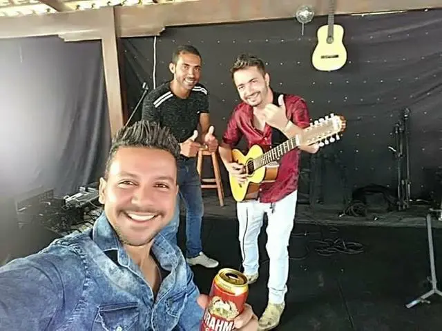 Show Sertanejo e Moda de Viola Cantor Glayson Cordeiro