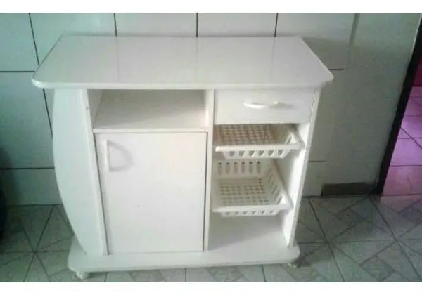 Armário e fruteira