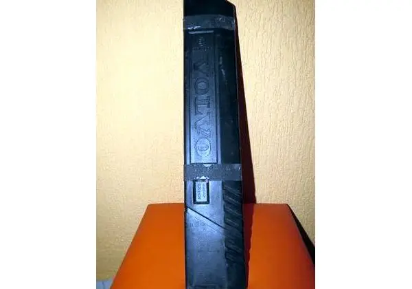 Triângulo de Segurança Original do Volvo S40 Muito Novo
