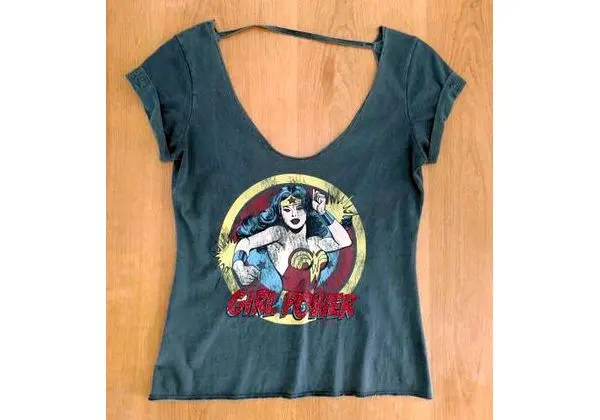 Camiseta Carmin