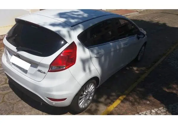 Ford New Fiesta Titanium 2014 - 2014