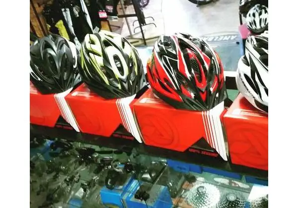 Capacete de ciclismo absolut com vista light
