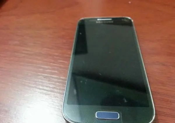Samsung Galaxy S4 9515 Leia todo anúncio