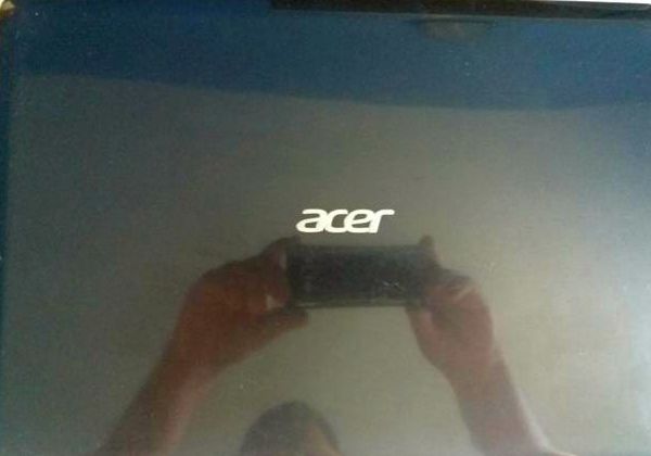 Acer aspire E1-421-0868 6gigas RAM 320 hd