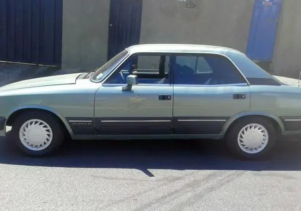 Opala diplomata - 1990
