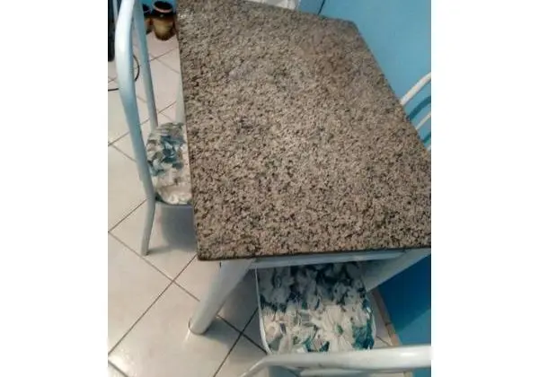 Mesa granito