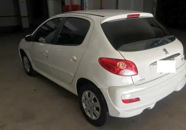 Peugeot 207 XR 1.4 8V - Flex - 2012