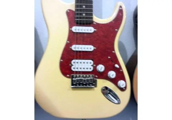 Guitarra phx Strato Power ST-H 3TS