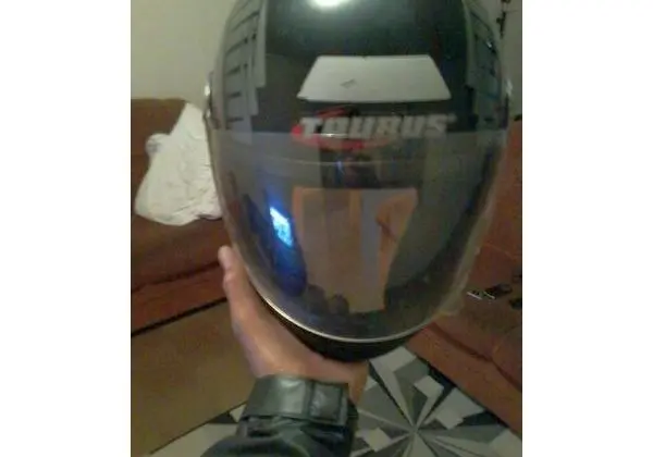 Capacete Tauros