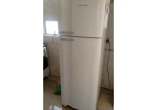 Geladeira duplex, frost free 346L