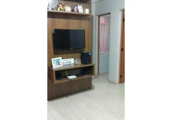 Alugo apartamento