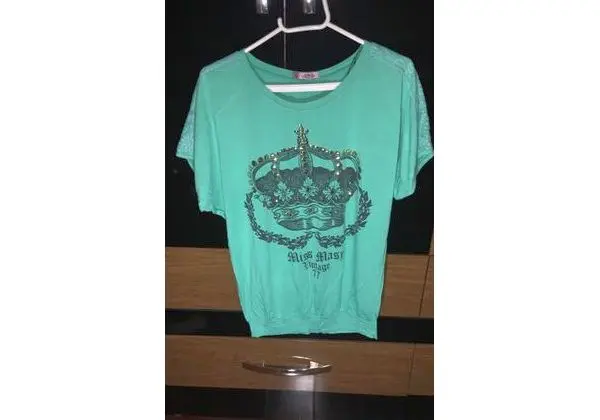 Blusa estampada na parte da frente