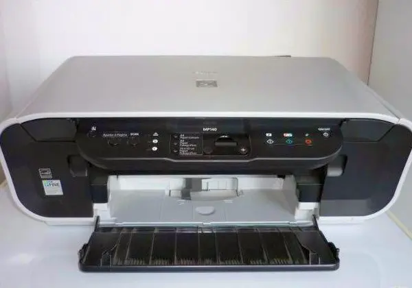 Multifuncional Canon Mp140