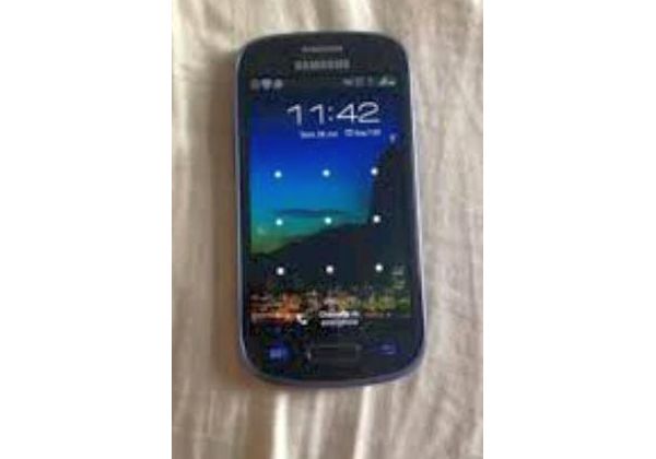 Samsung galaxy S3 mini conservado