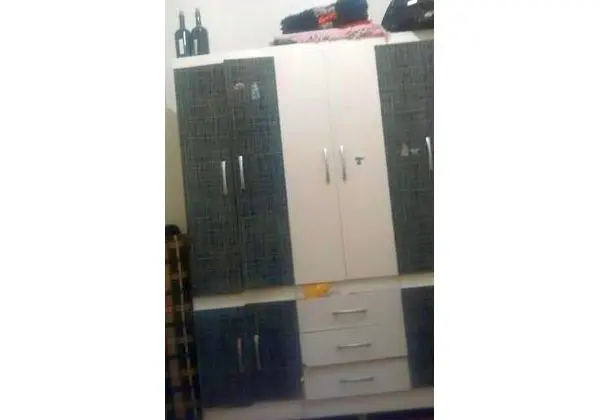 Vende se guarda roupa 6portas