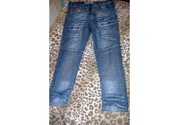Calças jeans diversas - Confira fotos