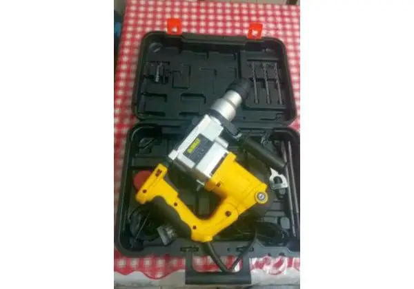 Martelete e Furadeira Dewalt 5kg Novo Sem Uso