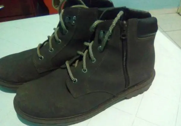 Bota Marron Escuro 41