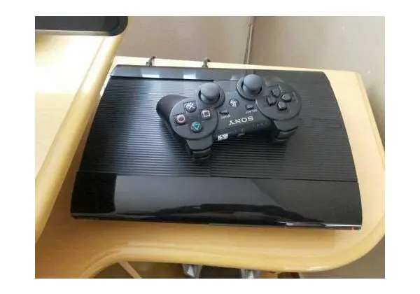 Playstation 3 Ps3 Super Slim + 1 controle e 3 Jogos