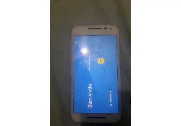 Moto G3 trincado