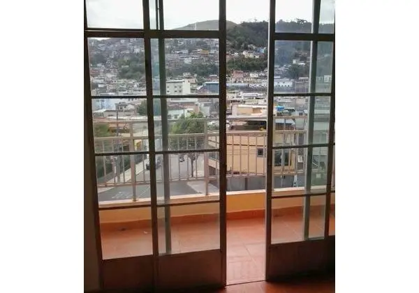 Apartamento, quarto e salacom sacada no B.Lourdes centro