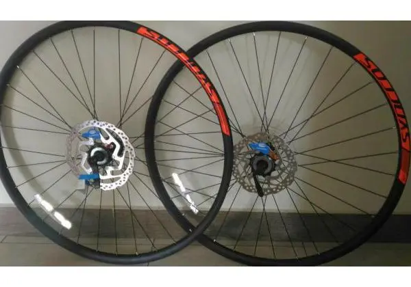 Roda syncros original scott scale 965 com rotor - novas