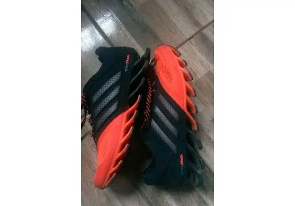 Tênis adidas original