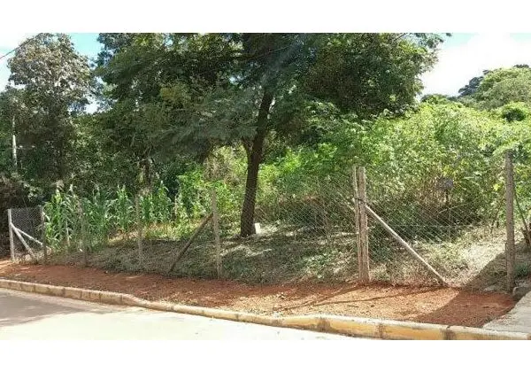 Lotem em Capim Branco - 1000m Excelente Topografia