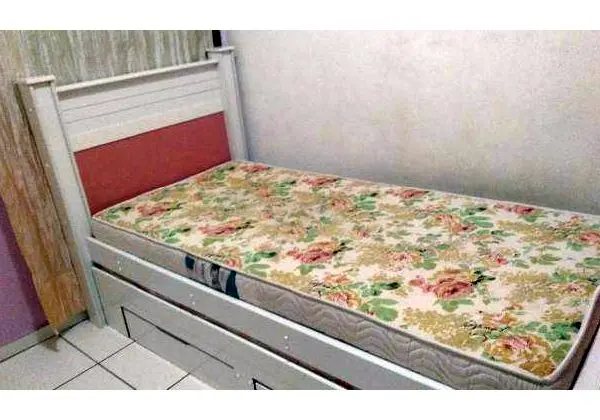 Cama de solteiro
