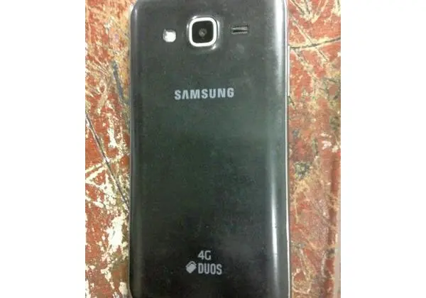 Vendo j5