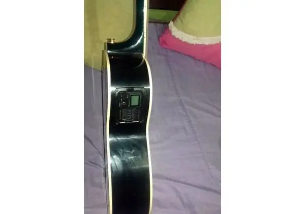 Tagima dalas com afinador