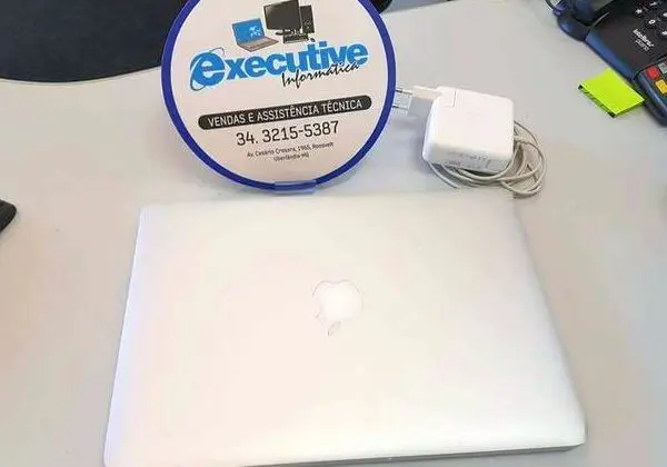 Macbook Pro 2015 i5 Retina 13p