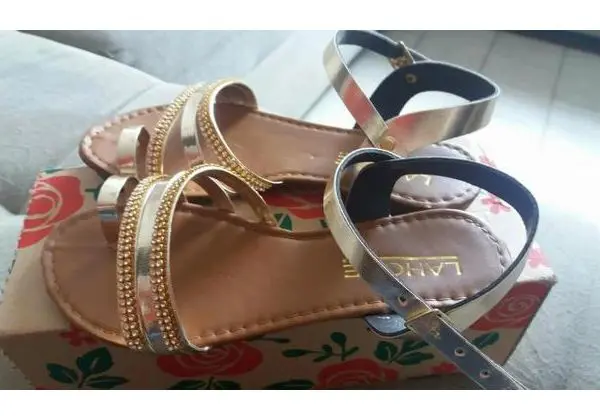 Sandalia