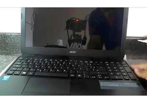 Notebook Acer, aceito cartao