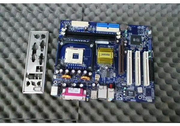 Kit Placa mãe soquete 478 com processador intel 2.6 ghz e cooler