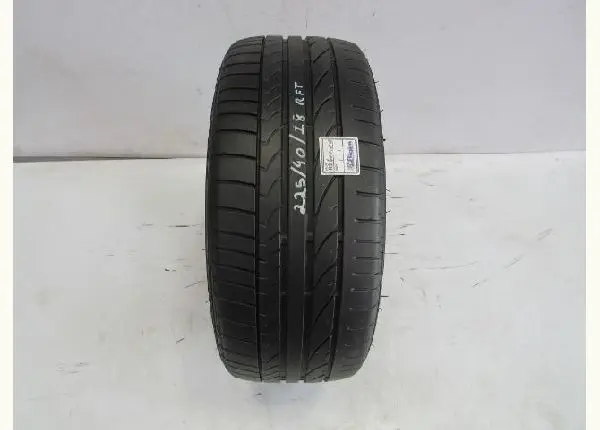Pneu Aro 18 - 225 40 18 Bridgestone Potenza RE050A I Rft