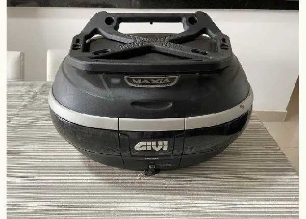 Bau Topcase Givi E52 Maxia 52l Monokey Com Base e Bagageiro