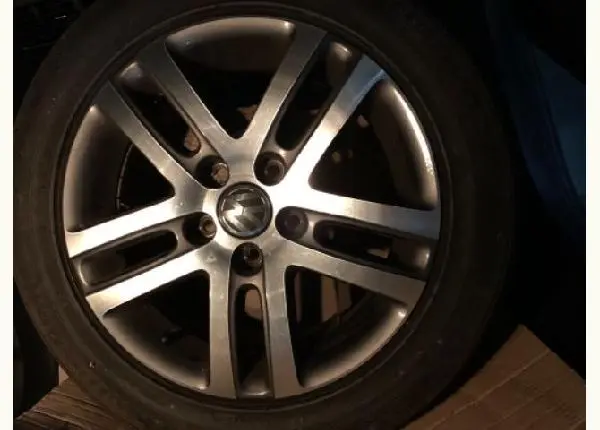 Jogo de rodas c/ pneu aro 16 Original Volkswagem