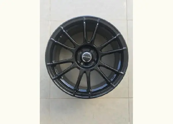 Jogo de Rodas Scorro S251 Preta 17? 4 x 100 OZ