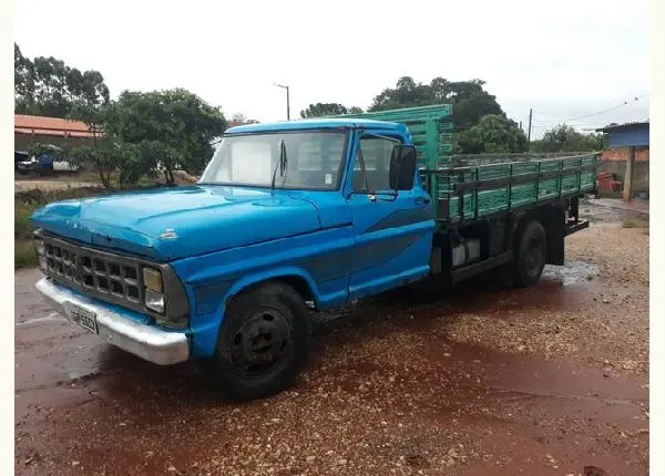 Caminhonete Ford F 4000