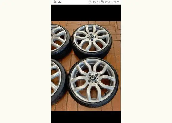 Rodas 17 tala 6 pneus perfil 40