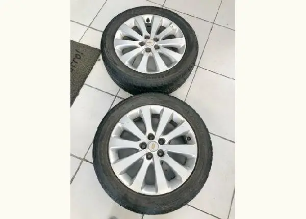 Jogo de roda Original do Cruze aro 17 ref. 225/50ZR17