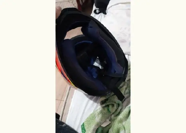 Vendo capacete Axxis n-58 filé o capacete ou troco por xbox 360