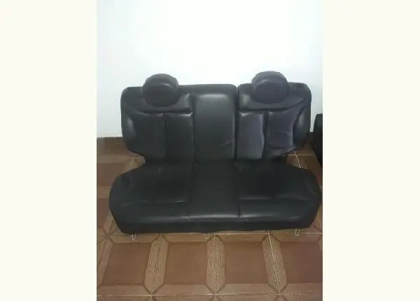 Bancos de couro c3